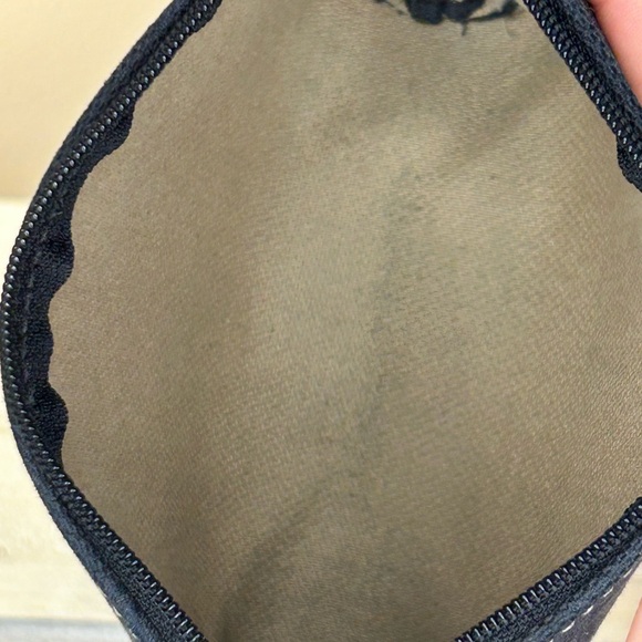 Dooney & Bourke Makeup Pouch - Picture 2 of 2